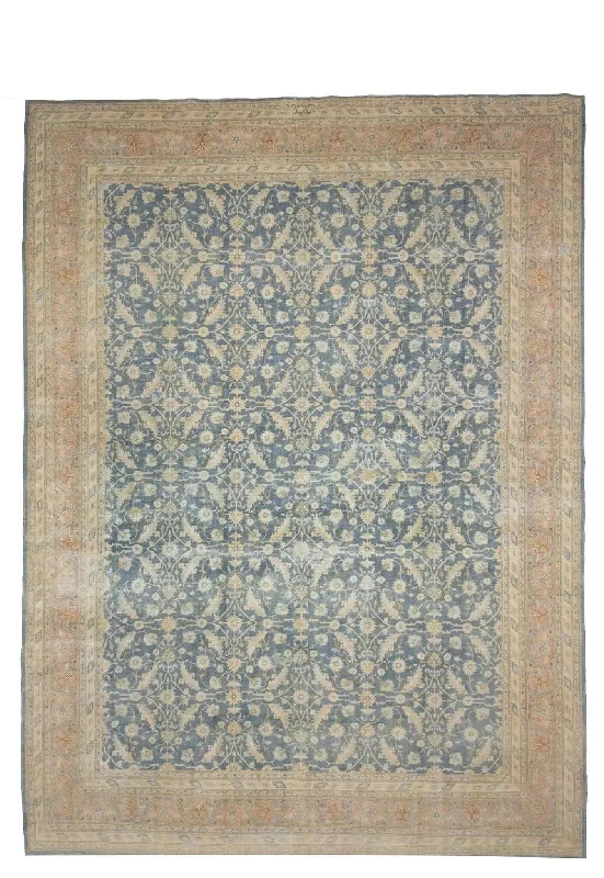 10x13 Old & Vintage Turkish Area Rug