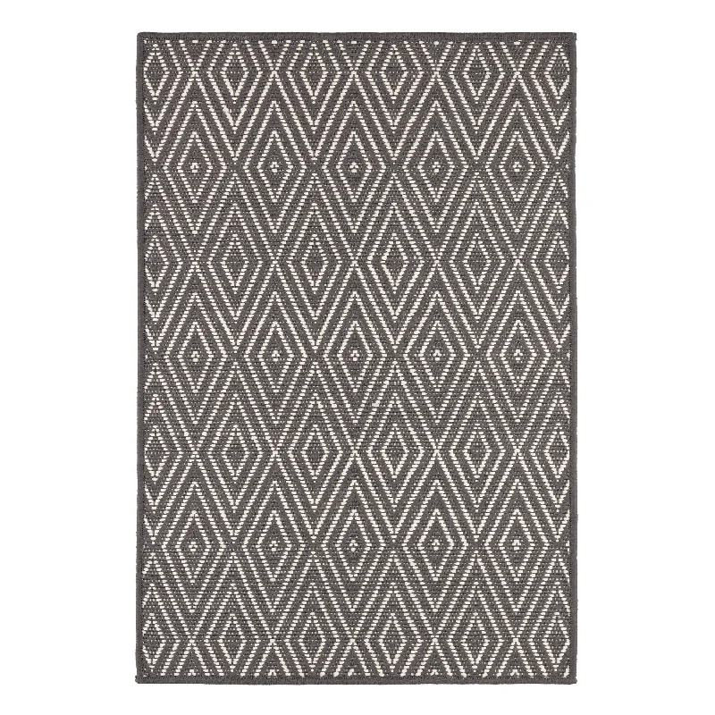 Diamond Graphite/Ivory Handwoven Indoor/Outdoor Custom Rug