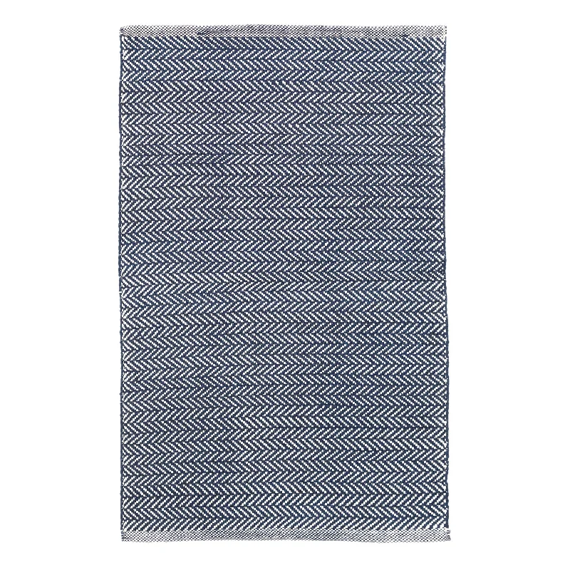 Herringbone Indigo/White Handwoven Indoor/Outdoor Rug