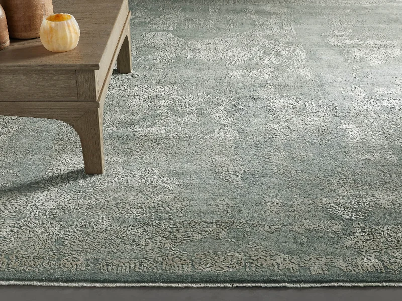 Lascala Hand-Knotted Rug